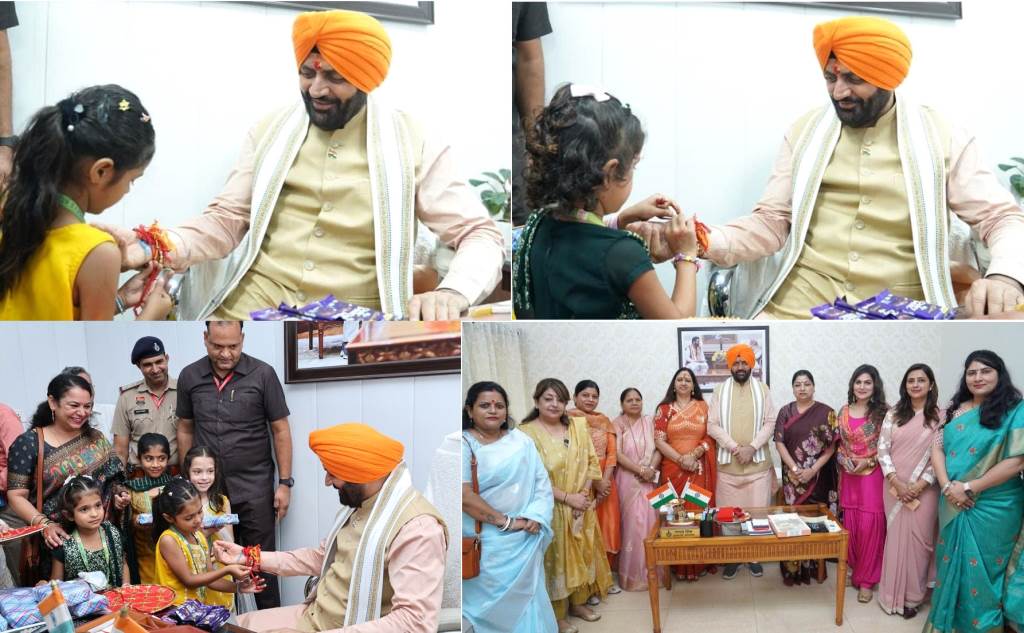 Chief Minister Naib Singh Saini celebrated the holy festival of Raksha Bandhan at Sant Kabir Kutir